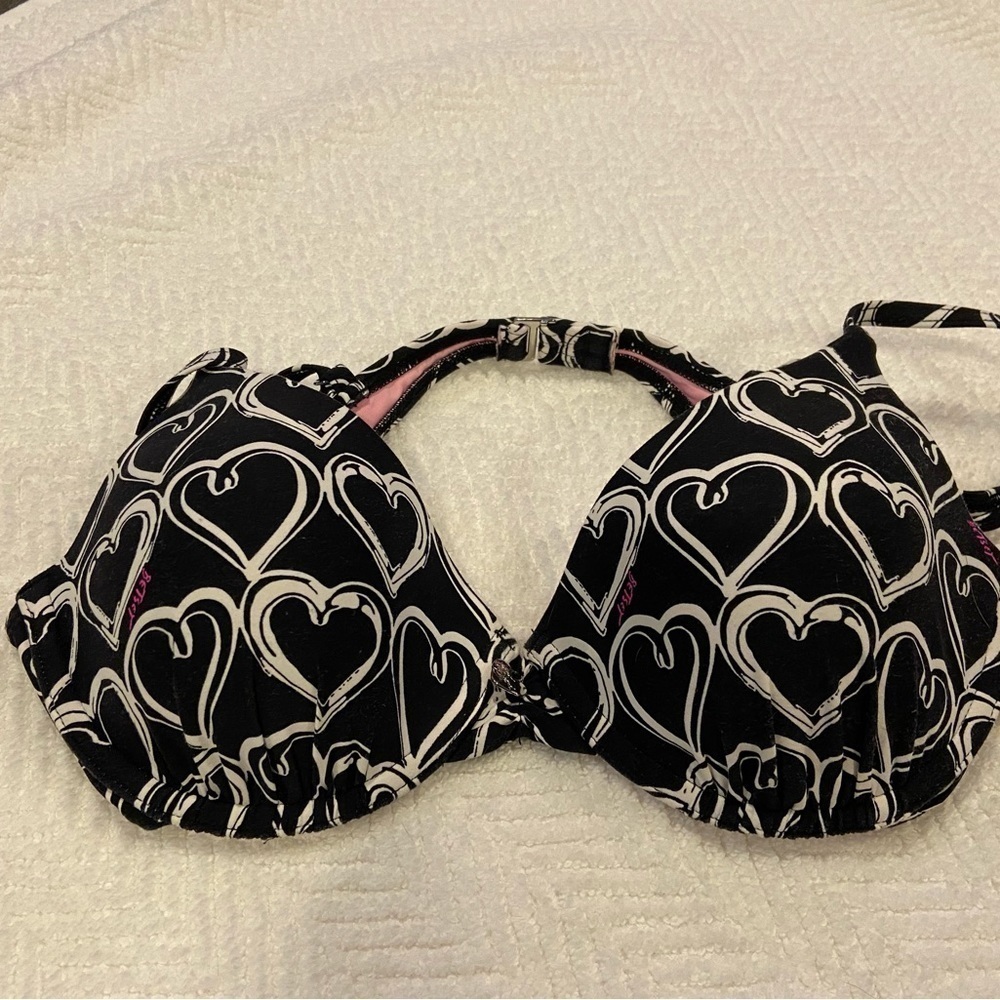 BETSEY JOHNSON bikini top. Size medium. Good condition. Look new.​​​​​​​​​